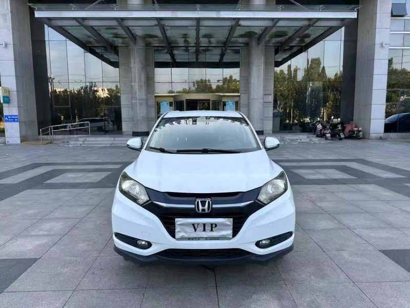 枣庄17年本田缤智1