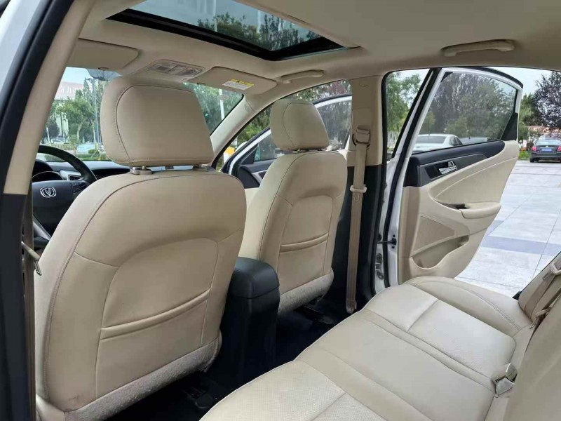 枣庄18年长安汽车逸动5