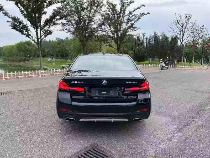 连云港23年宝马5系9