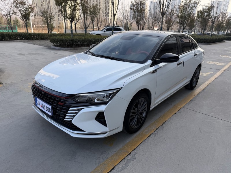 济宁23年东风奕炫2