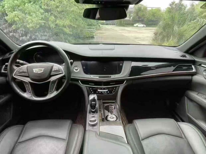 襄阳22年凯迪拉克CT66