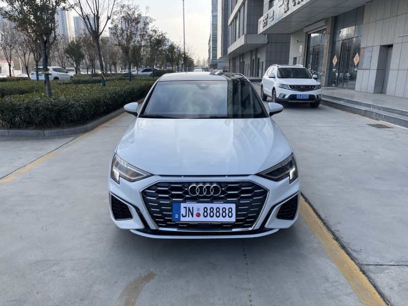 济宁23年奥迪A31