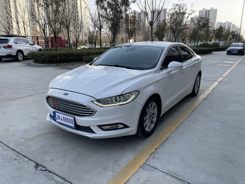 济宁18年福特蒙迪欧2