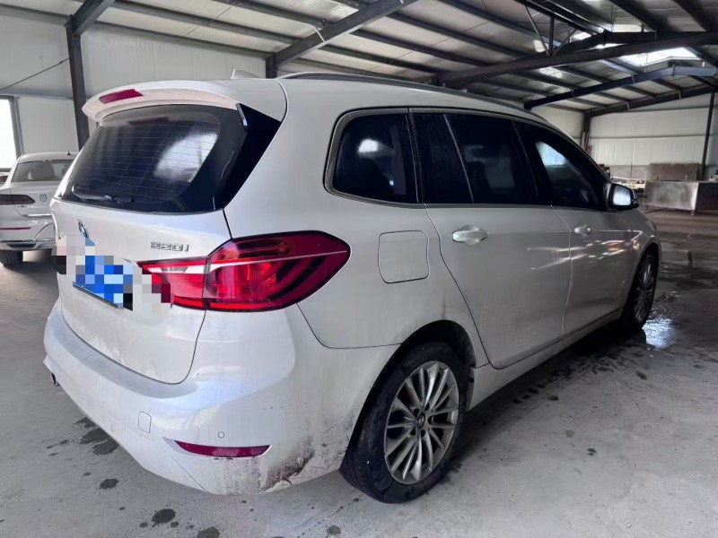 菏泽21年宝马2系5