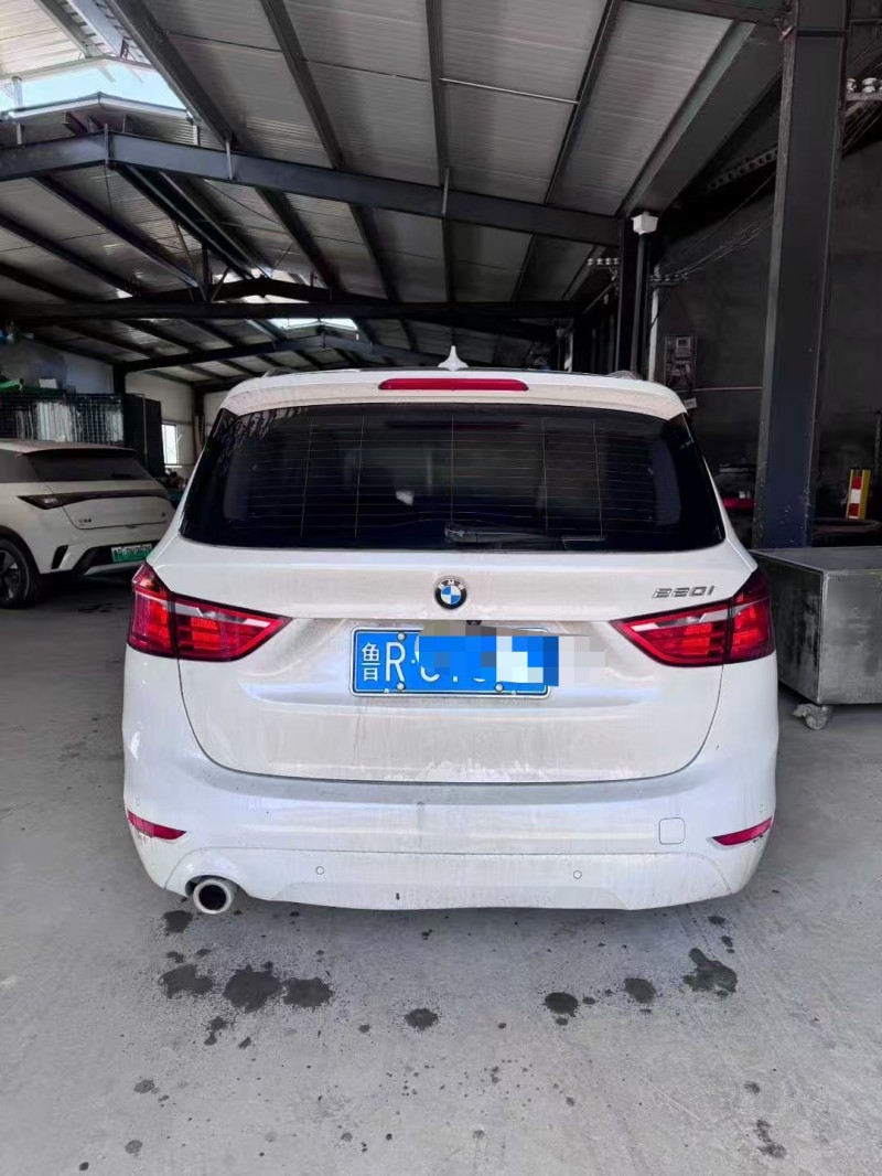 菏泽21年宝马2系7