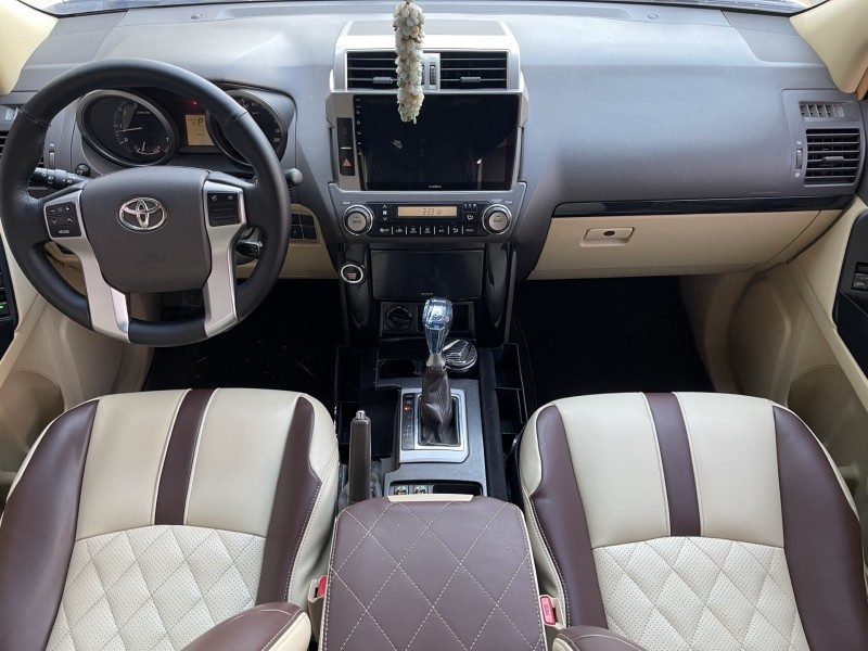 济宁16年丰田普拉多4