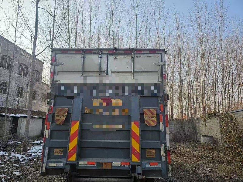 菏泽20年卡车系列重汽豪沃9