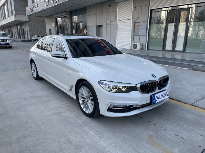 济宁18年宝马5系3