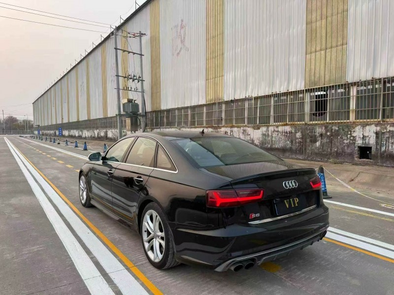 菏泽17年奥迪S68