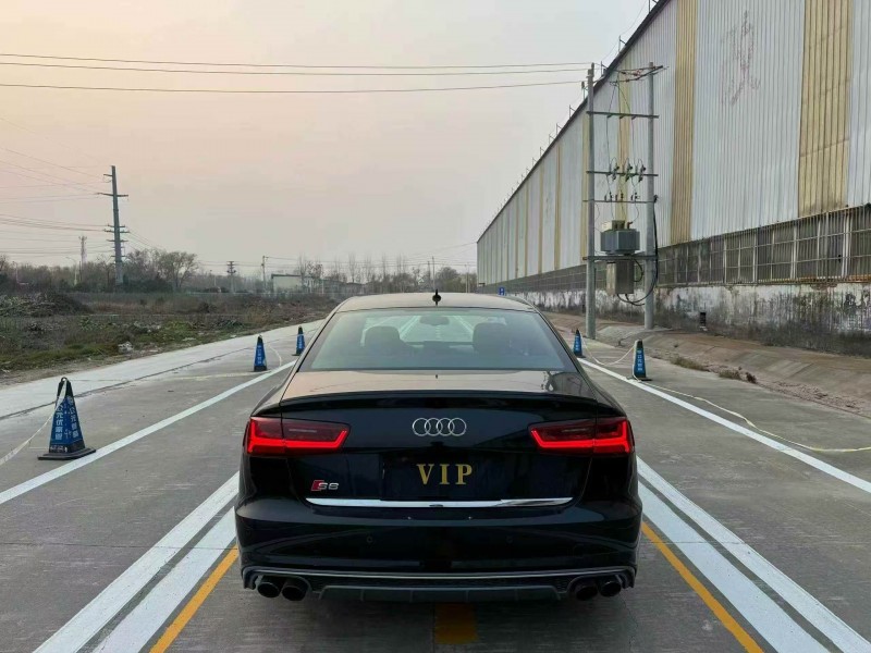 菏泽17年奥迪S69