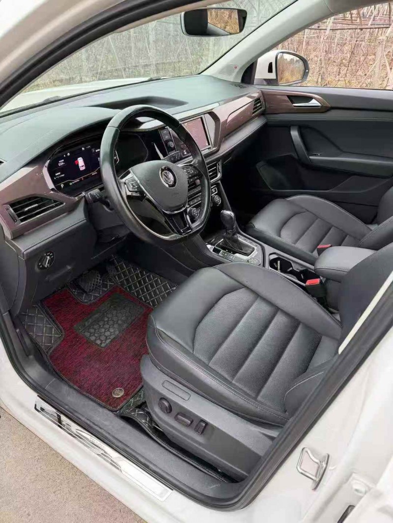 金华19年大众途岳6