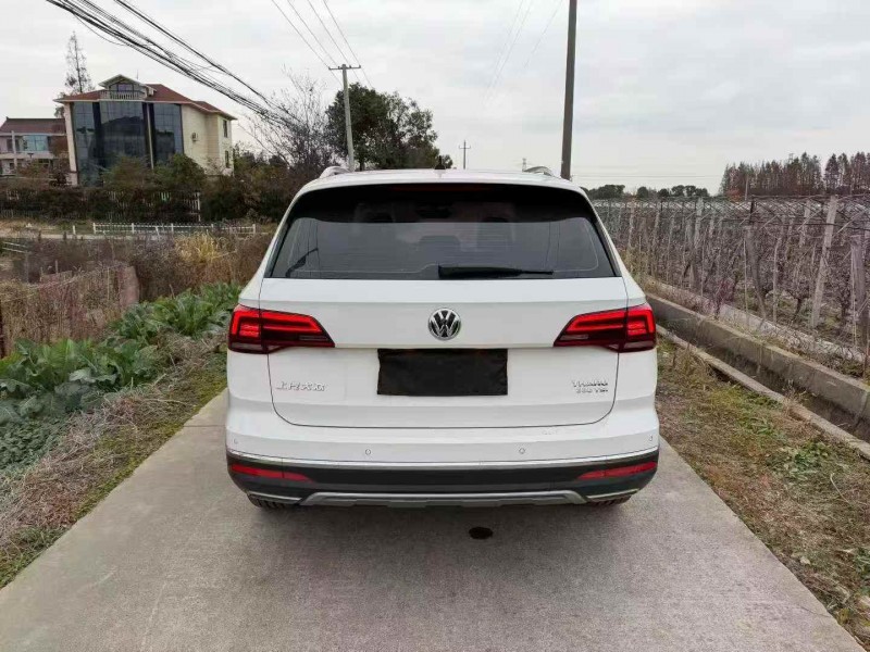 金华19年大众途岳9