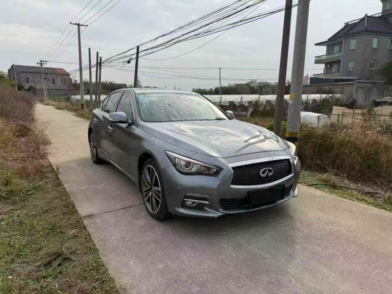 金华16年英菲尼迪Q50L3