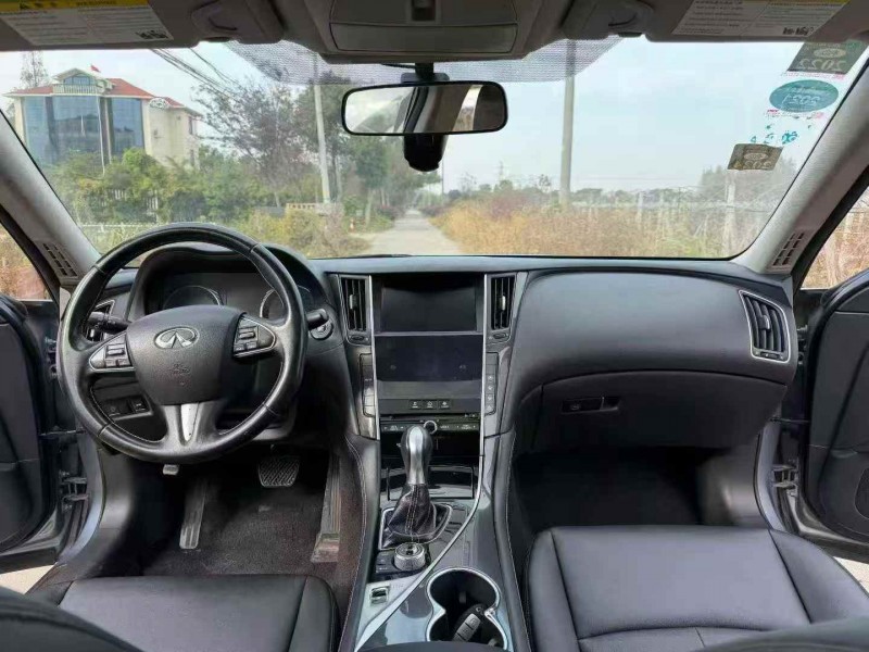 金华16年英菲尼迪Q50L4