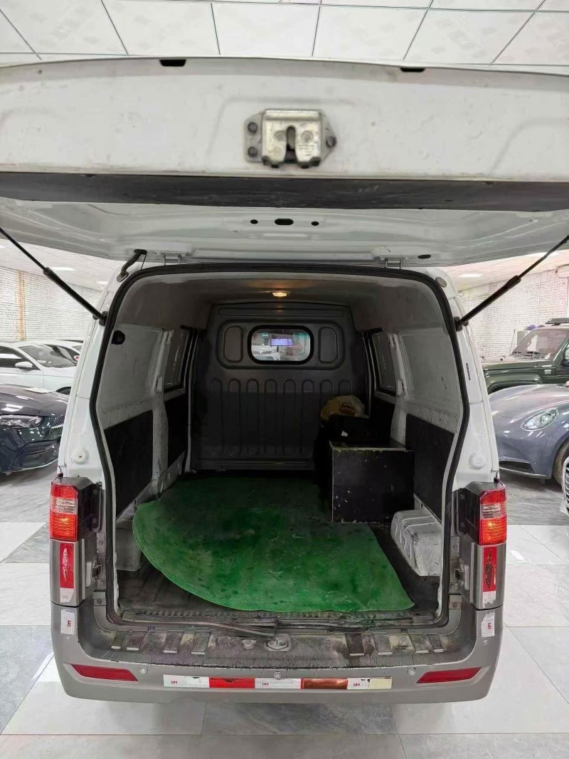 廊坊22年华晨海狮5