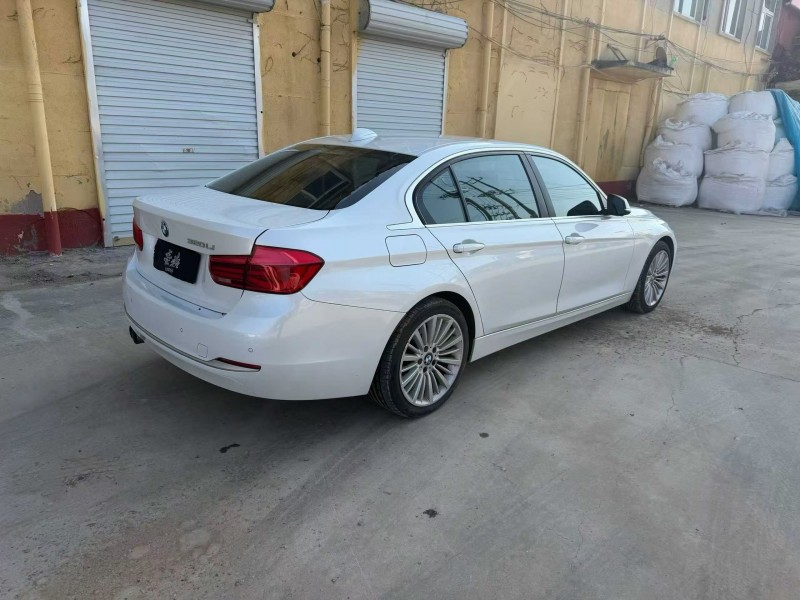 盐城17年宝马3系7