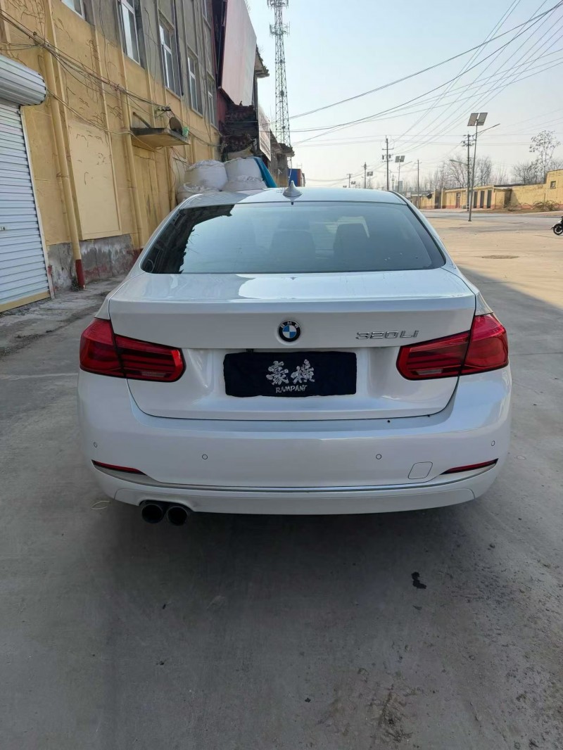 盐城17年宝马3系9