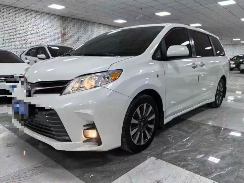 廊坊20年丰田塞纳3