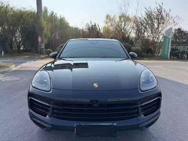 连云港19年保时捷卡宴1