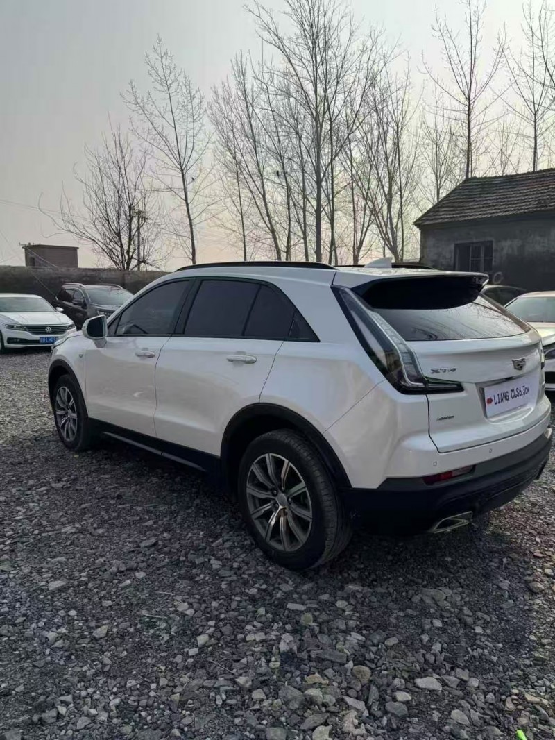 菏泽20年凯迪拉克XT48