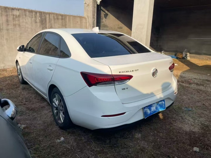 菏泽18年别克英朗4