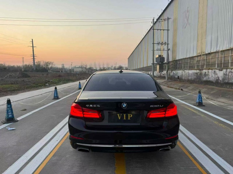 菏泽19年宝马5系9