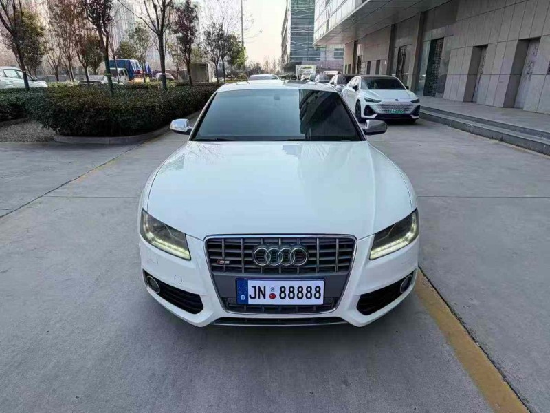 济宁11年奥迪S51