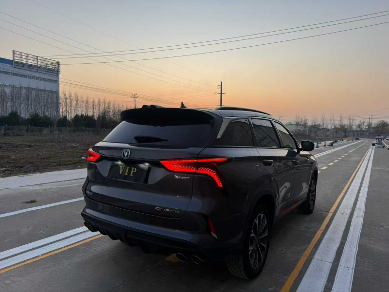 菏泽20年长安汽车CS758