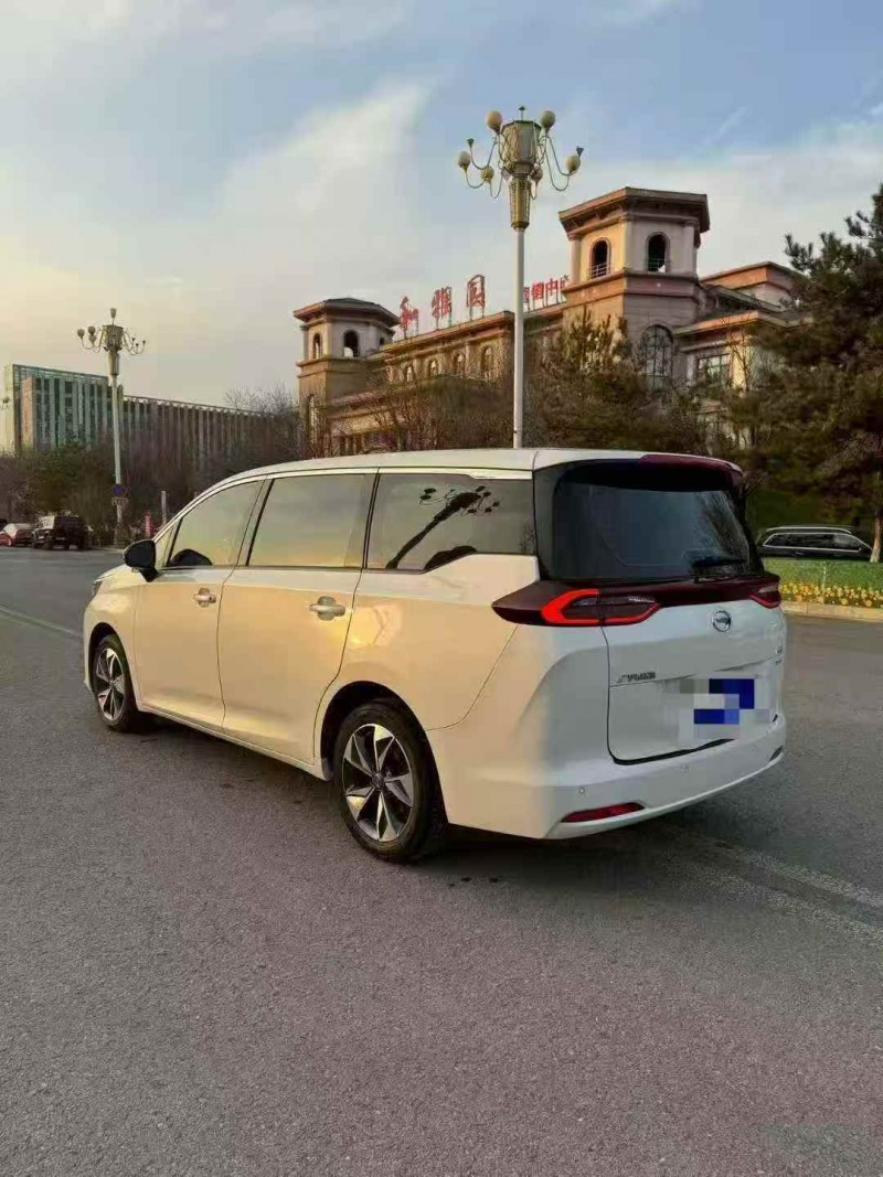 承德22年传祺M8/GM88