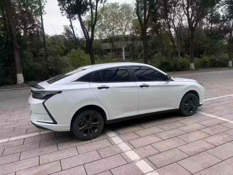 苏州24年东风奕炫6