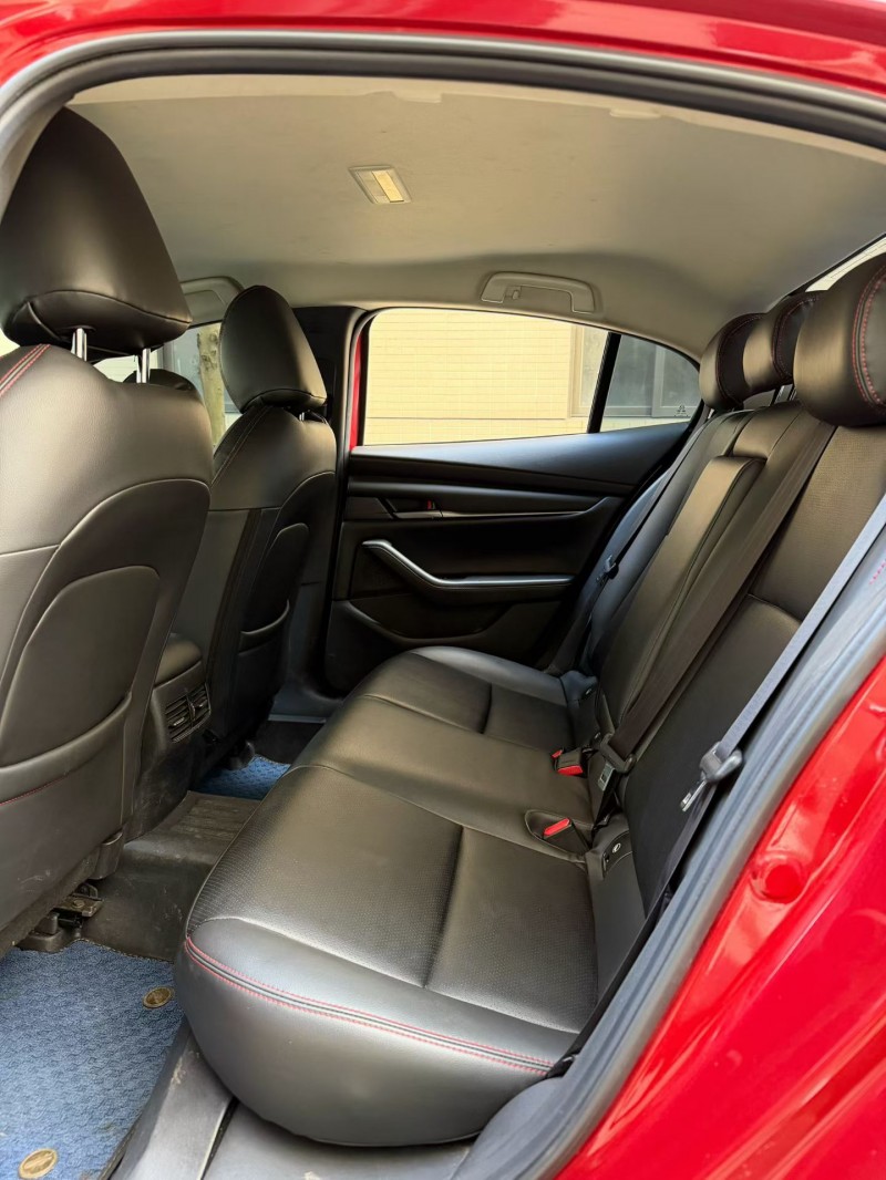 佛山22年马自达昂克赛拉9