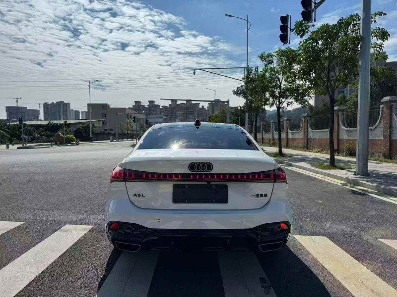 广州25年奥迪A59