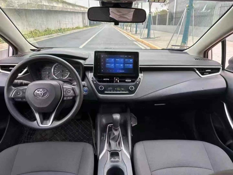 广州21年丰田卡罗拉6