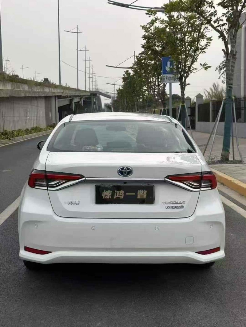 广州21年丰田卡罗拉9