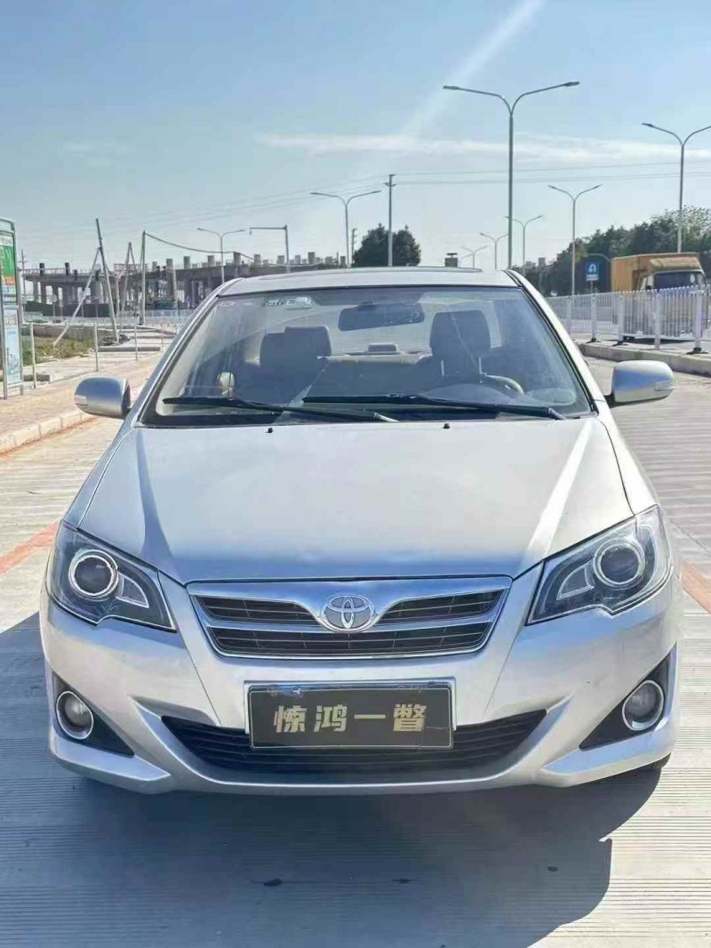 广州13年丰田花冠1