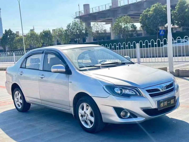 广州13年丰田花冠2