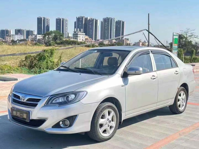 广州13年丰田花冠4
