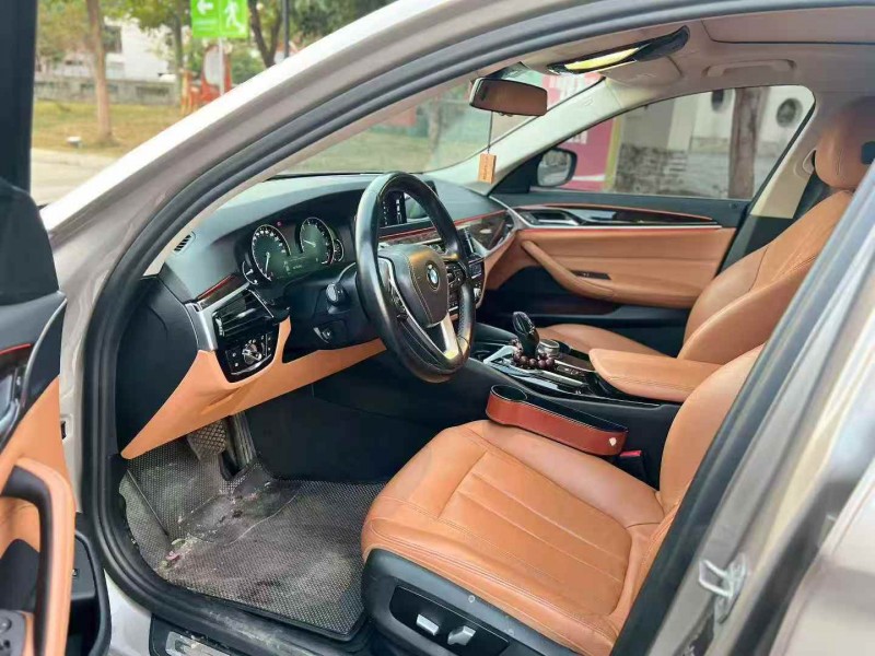 广州17年宝马5系6