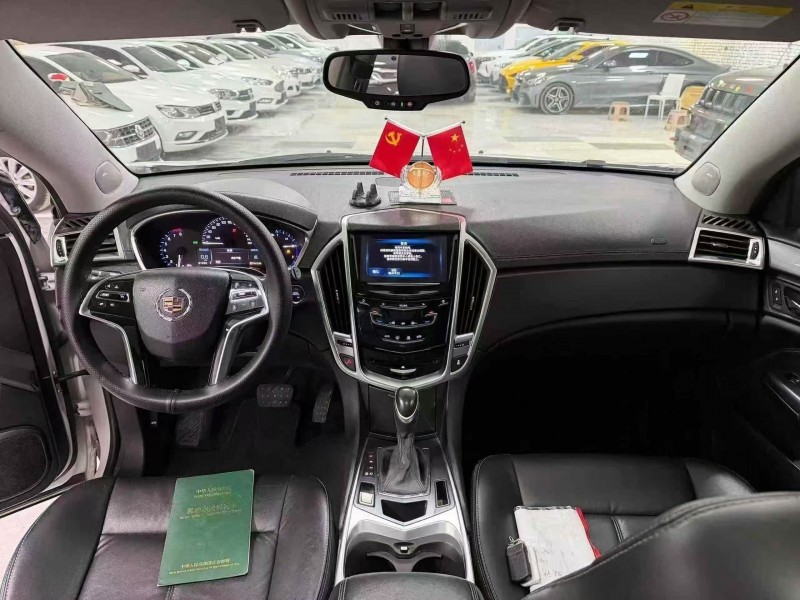 廊坊15年凯迪拉克SRX4