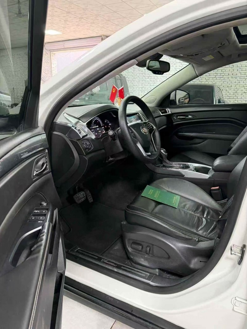 廊坊15年凯迪拉克SRX5