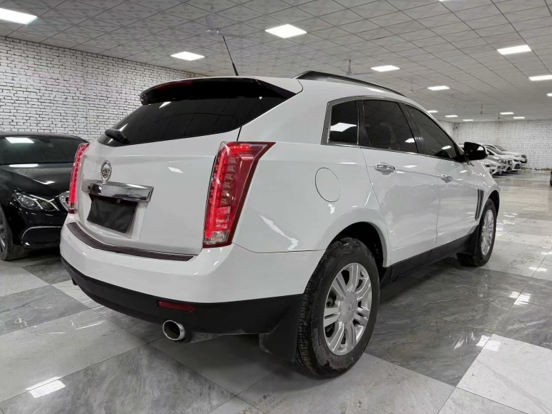 廊坊15年凯迪拉克SRX8