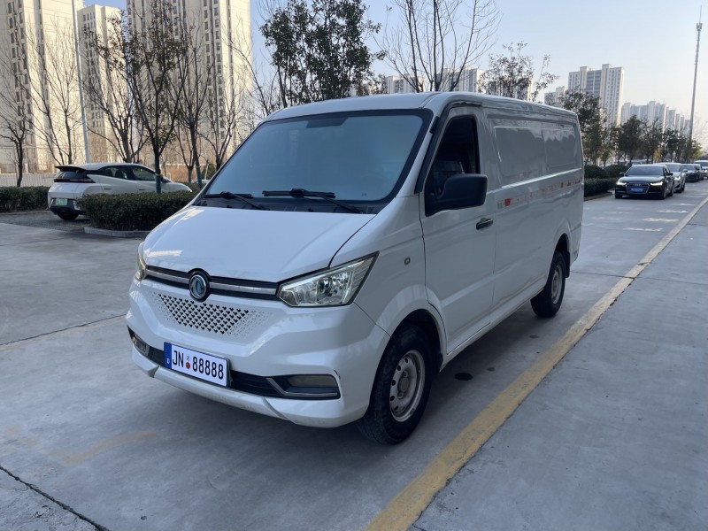 济宁23年东风御风3