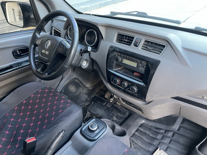 济宁23年东风御风6