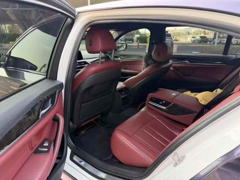 广州18年宝马5系6