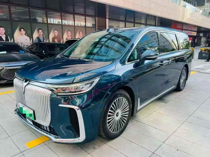 广州25年岚图汽车梦想家3