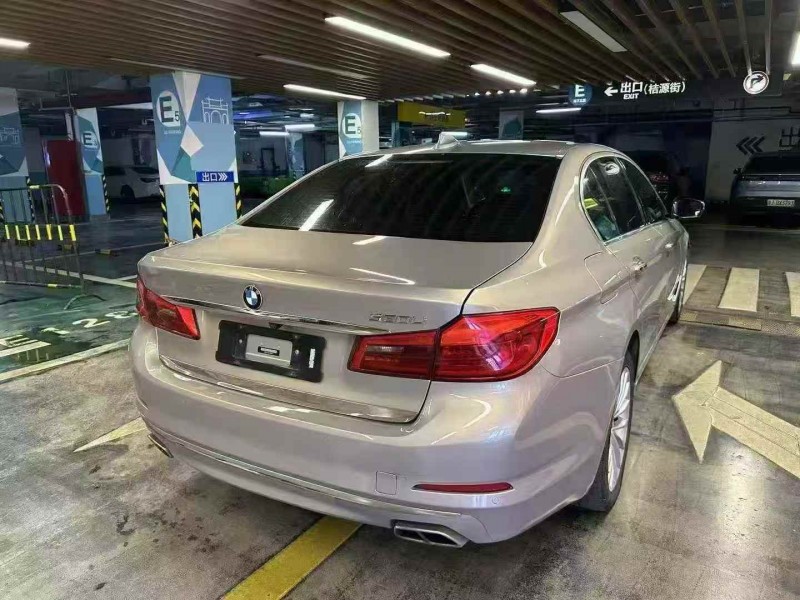 台州18年宝马5系8