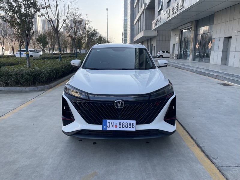 济宁24年长安汽车CS751