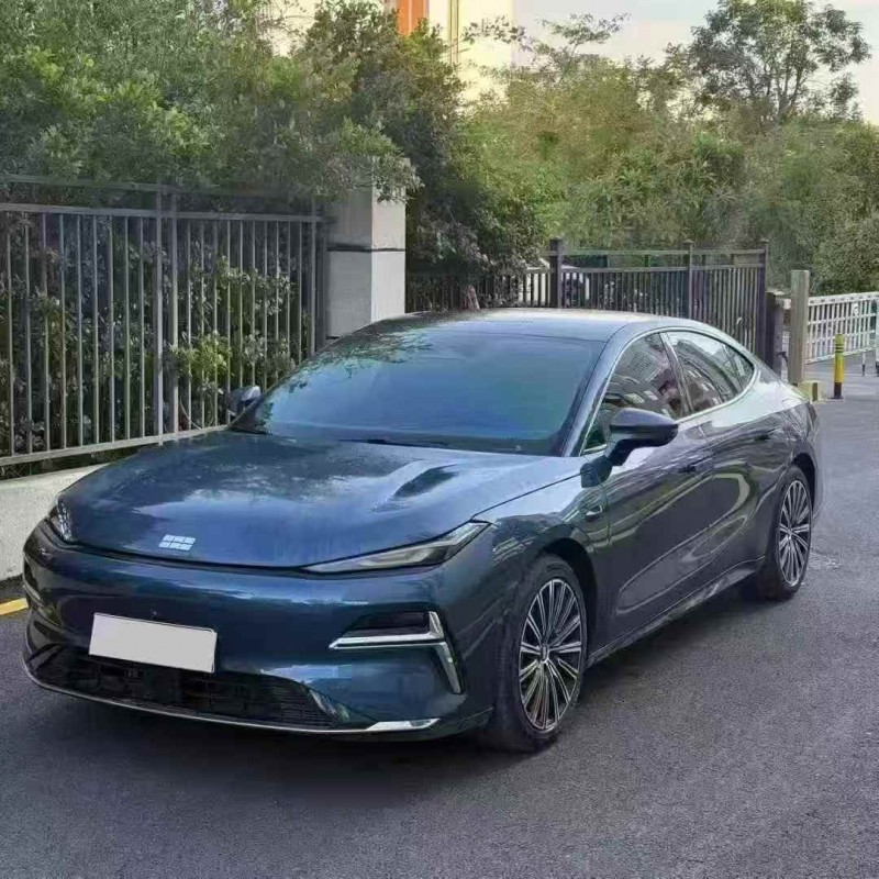 广州25年吉利银河2