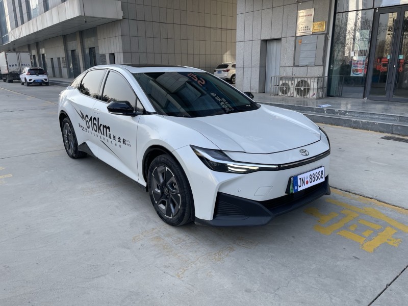 济宁24年丰田BZ3Pro2