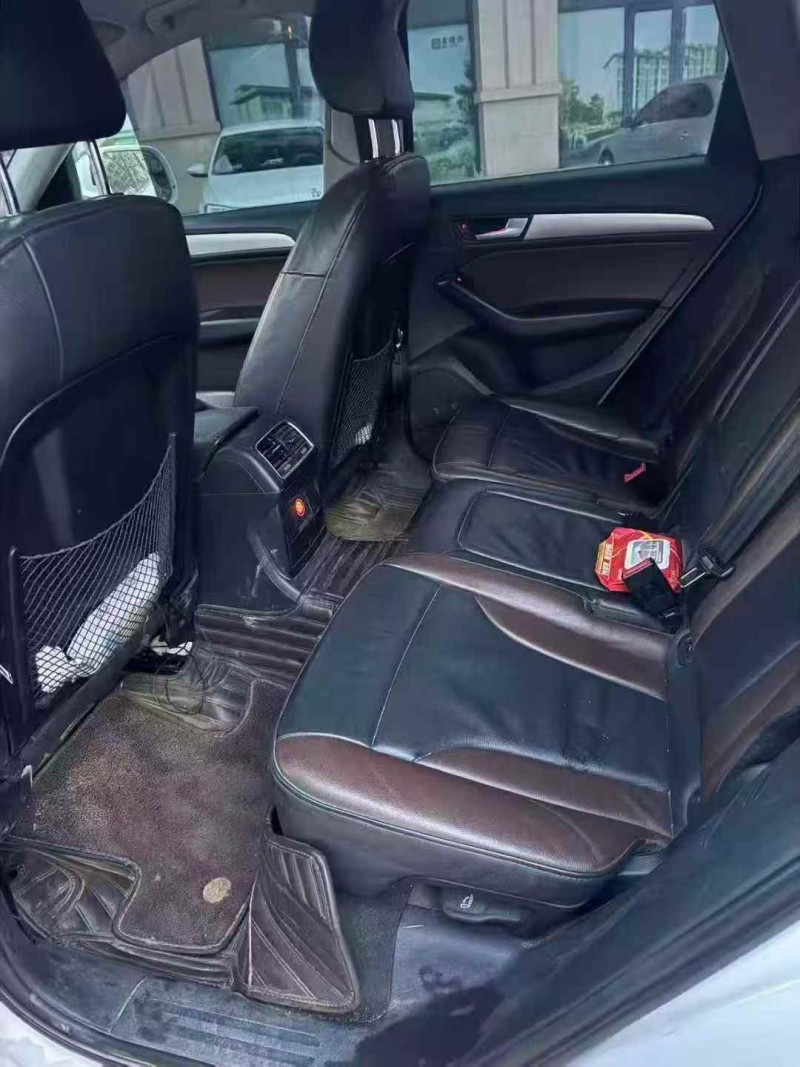 承德17年奥迪Q55